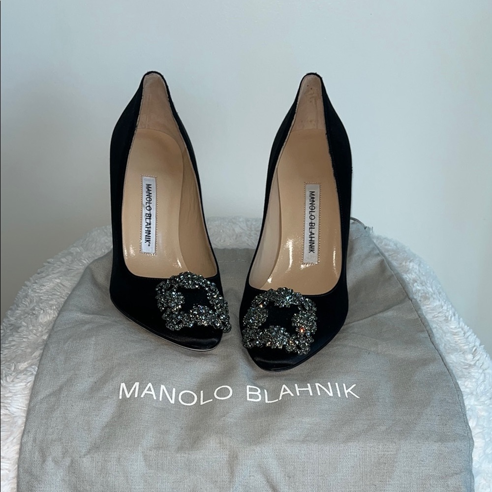 BRAND NEW- Manolo Blahnik Black Embellished Women's Shoes SIZE: 36 1/2